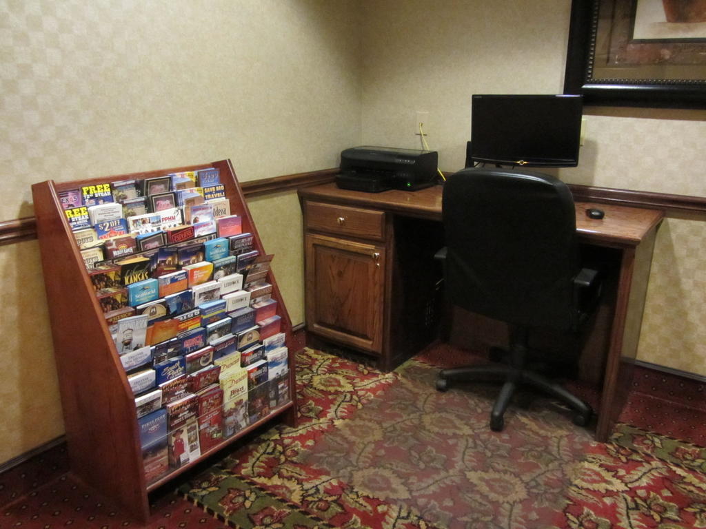 Country Inn & Suites By Radisson, Amarillo I-40 West, Tx Екстер'єр фото